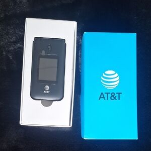 Black Flip Phone